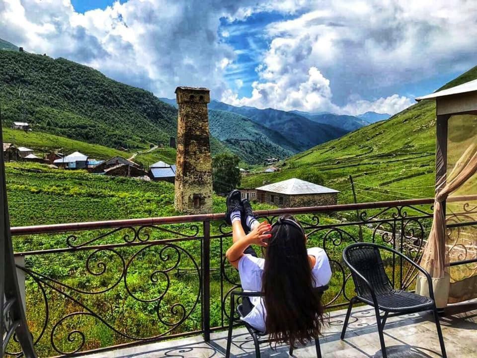 Villa Lileo Ushguli Bagian luar foto